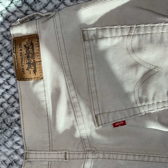 COPY - Levi’s 505 Corduroy Straight Leg Jeans - Picture 4 of 6